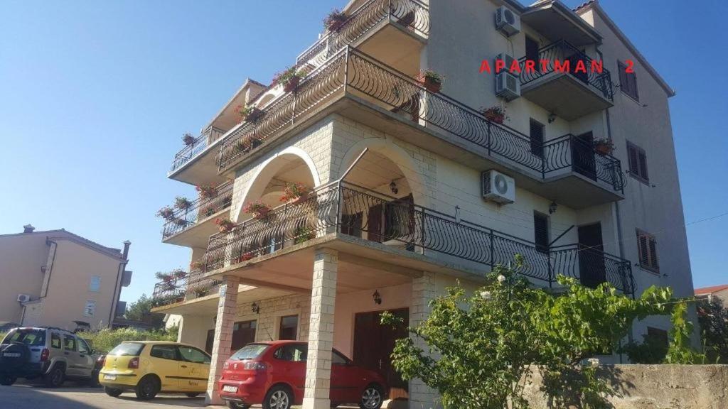 Apartments Villa Anna โปดสตรานา ภายนอก รูปภาพ